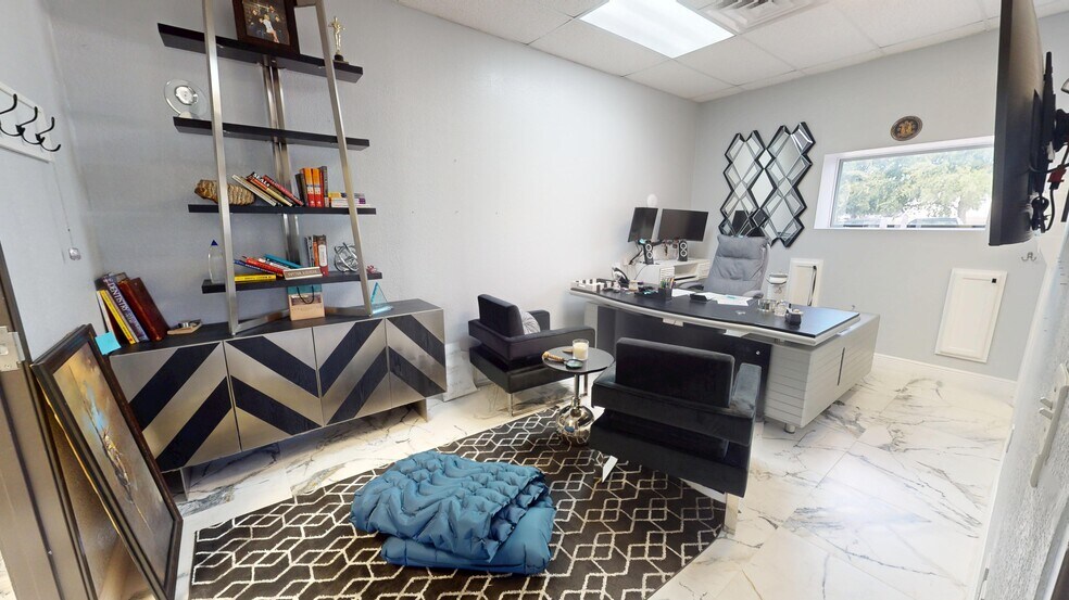 More Photos Of 2001 Windy Ter, Cedar Park Light Distribution For Lease