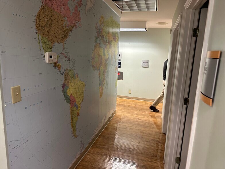 More Photos Of 1501 Shorter Ave SW, Rome Office For Lease