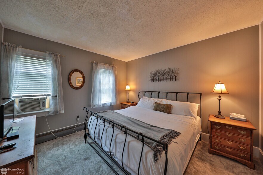 More Photos Of 2468 Route 390, Canadensis Hospitality For Sale