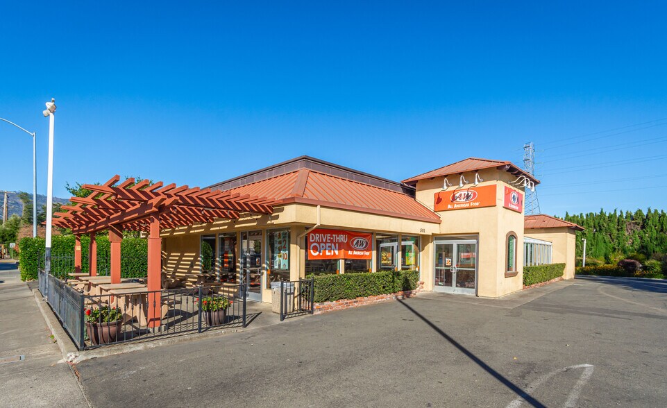 More Photos Of 501 Main St, Saint Helena Fast Food For Sale