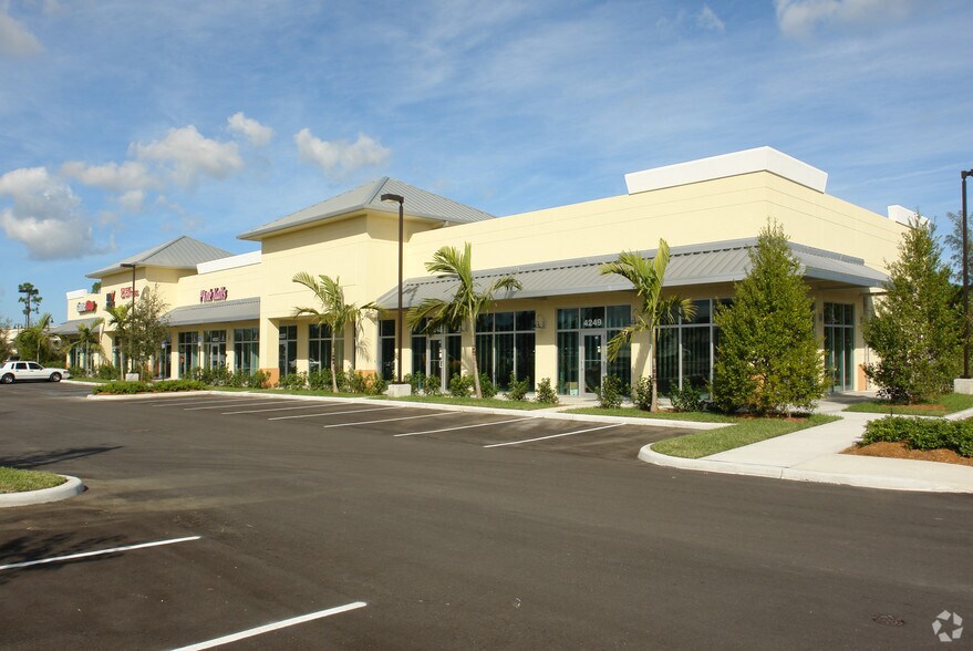 More Photos Of SE Federal Hwy, Stuart Unknown For Lease