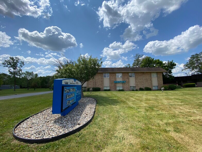 More Photos Of 2290 E Hill Rd, Grand Blanc Medical For Lease