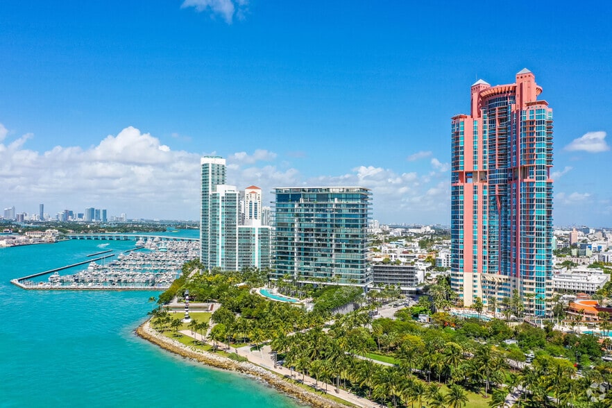 More Photos Of 801 S Pointe Dr, Miami Beach Apartments For Lease