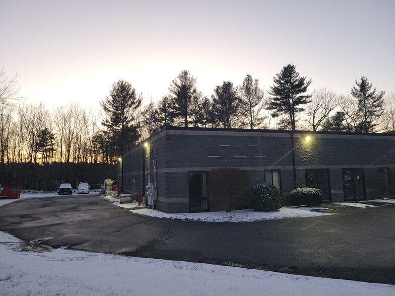 More Photos Of 90 Progress Ave, Tyngsborough Industrial For Lease