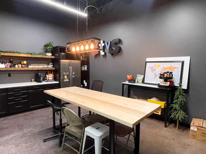 More Photos Of 233 Central Ave, Osseo Storefront For Sale