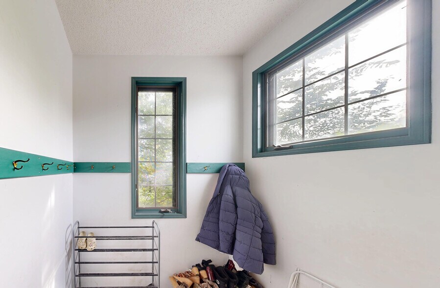 More Photos Of 10941 81 Av NW, Edmonton Dormitory For Sale
