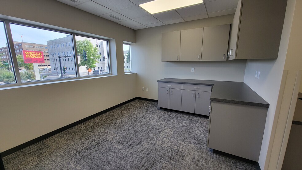 More Photos Of 418 E Rosser Ave, Bismarck Loft Creative Space For Lease