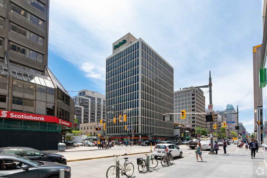 More Photos Of 1 St Clair Ave W, Toronto Office For Lease