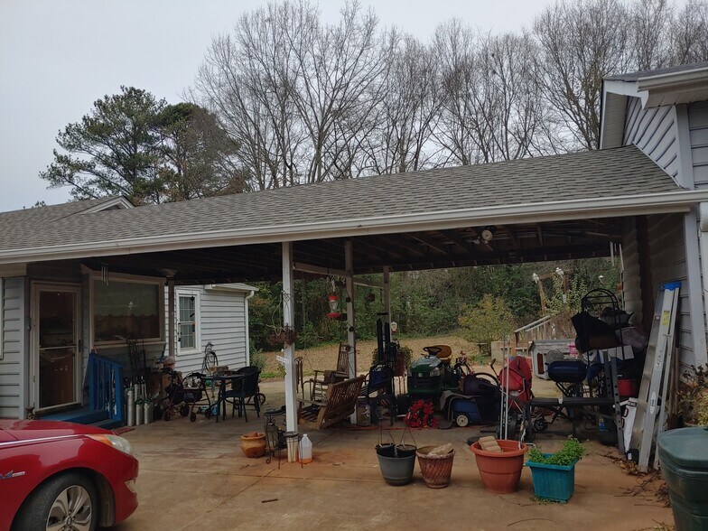 8595 Cross Anchor Rd, Enoree, SC 29335 Industrial For Sale