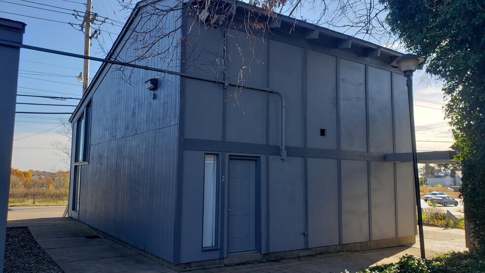 More Photos Of 4051 Jeffco Blvd, Arnold Loft Creative Space For Lease