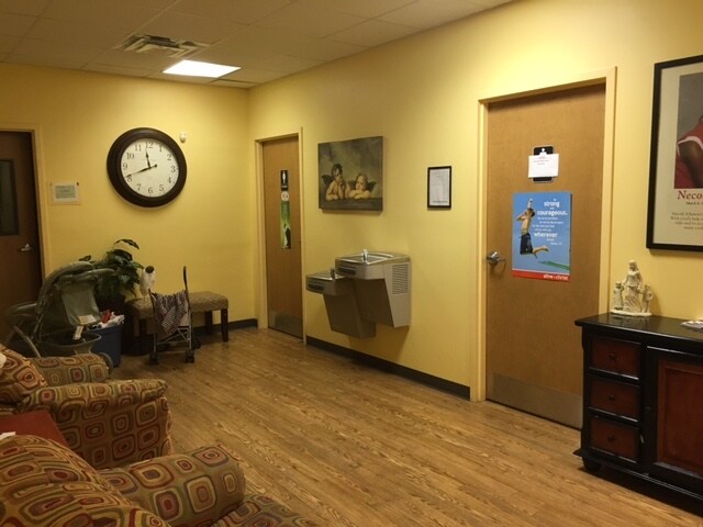 More Photos Of 700-706 E Chestnut St, Louisville Medical For Sale