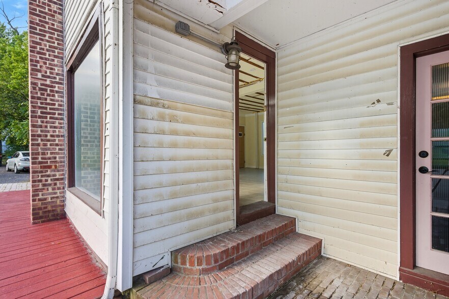 More Photos Of 1 Water St, New Paltz Storefront Retail Residential For Sale