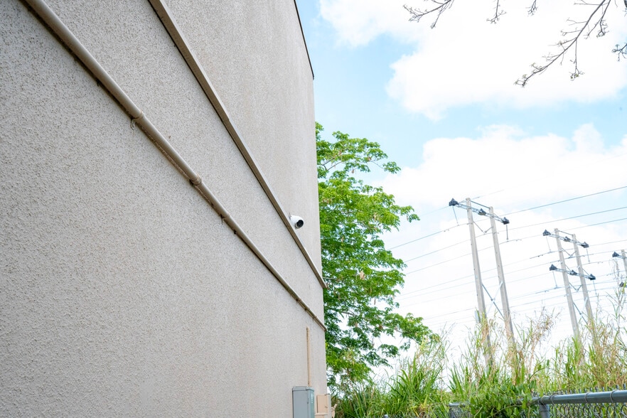 More Photos Of 16300 SW 137th Ave, Miami Warehouse For Sale