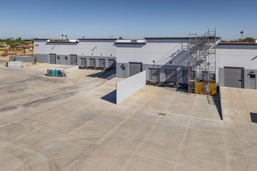 More Photos Of 13550 W Auto Dr, Goodyear Unknown For Lease