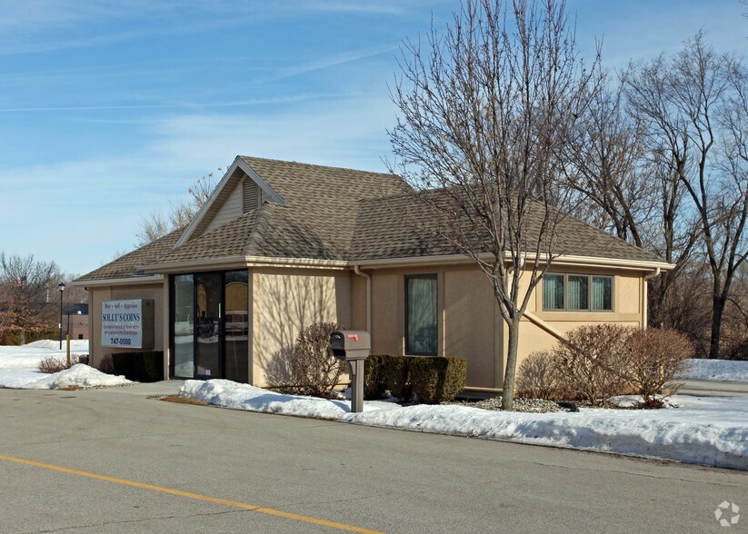 More Photos Of 6001 Bluffton Rd, Fort Wayne Unknown For Lease