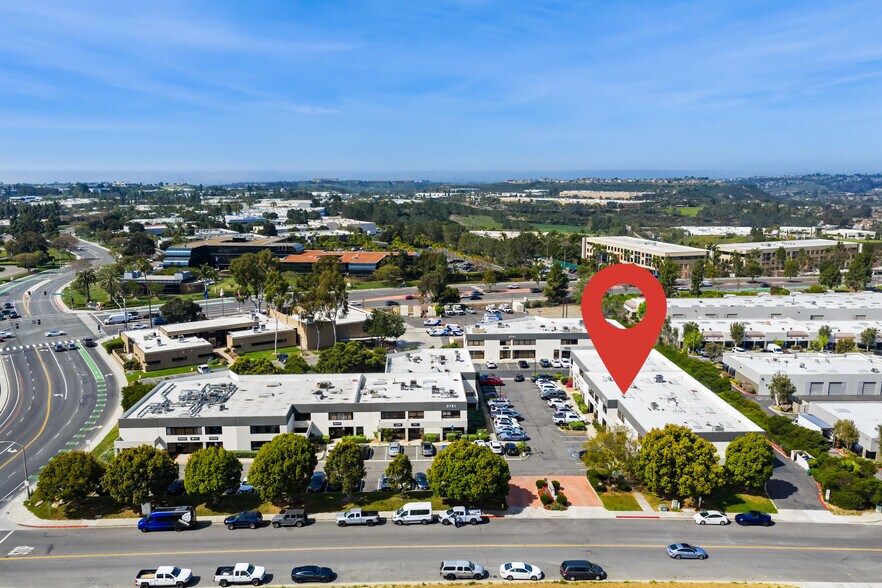 Primary Photo Of 5731 Palmer Way, Carlsbad Research And Development For Lease