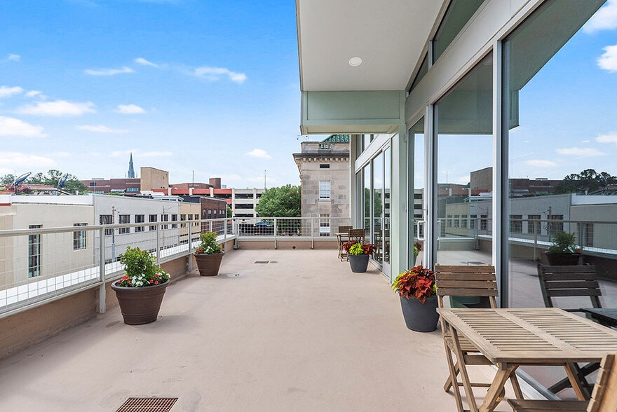 More Photos Of 211 Rigsbee Ave, Durham Office For Lease