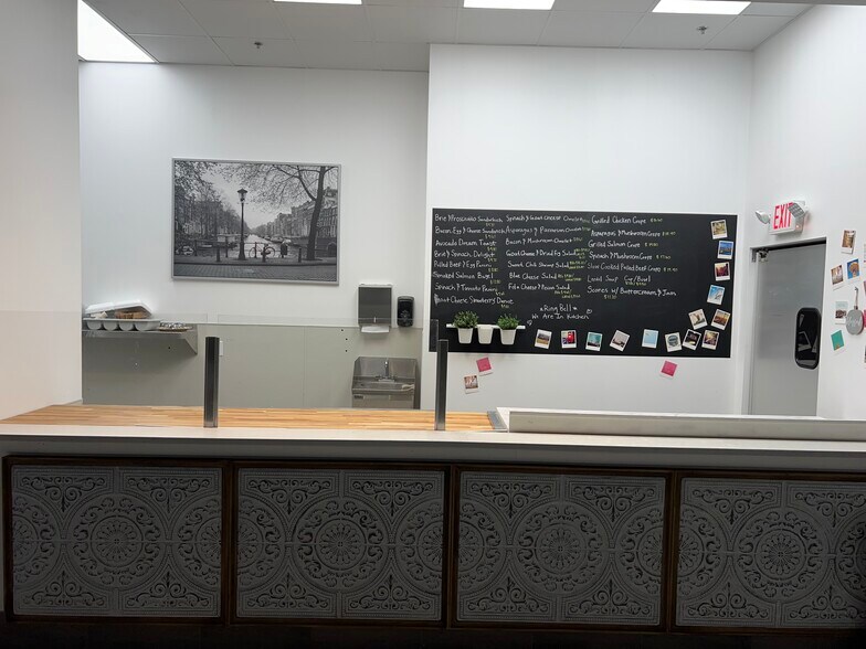 More Photos Of 25115 Gosling Rd, Spring Restaurant For Sale