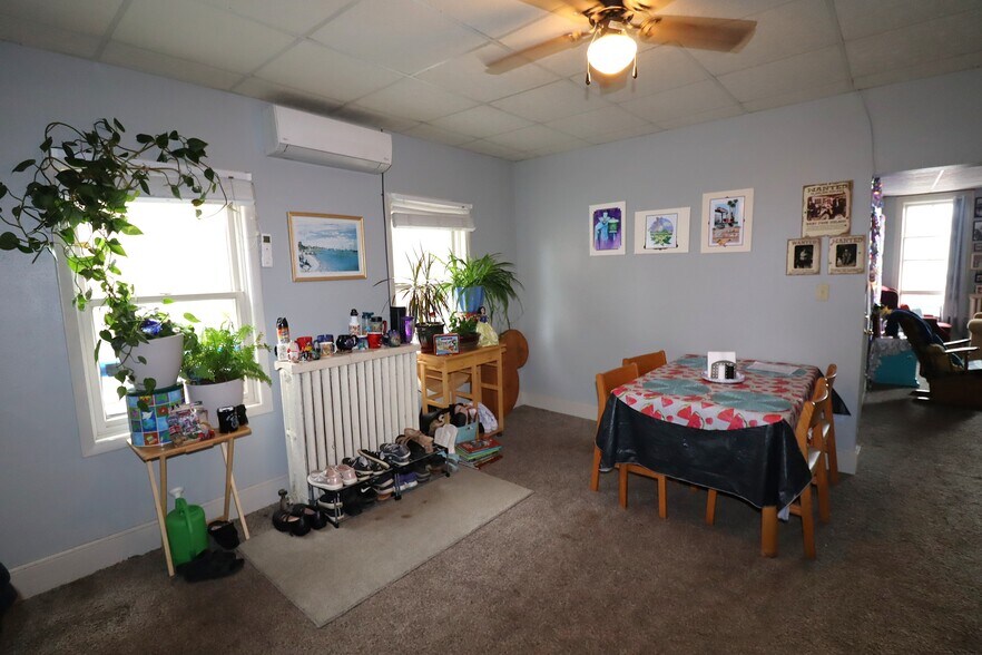 More Photos Of 404 Main St W, Ashland Office For Sale