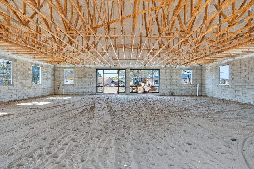 More Photos Of 124 Southern Railway, Oakland Office For Lease