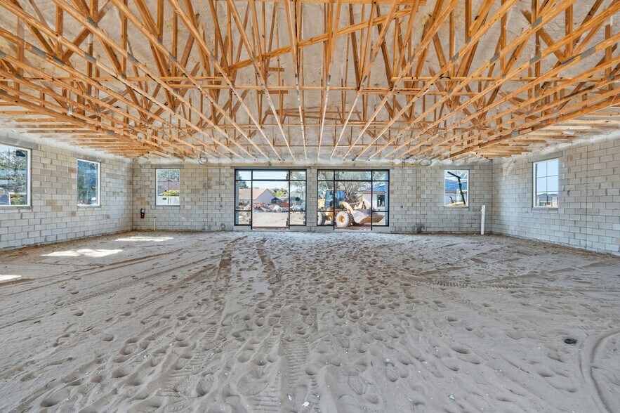 More Photos Of 124 Southern Railway, Oakland Office For Lease
