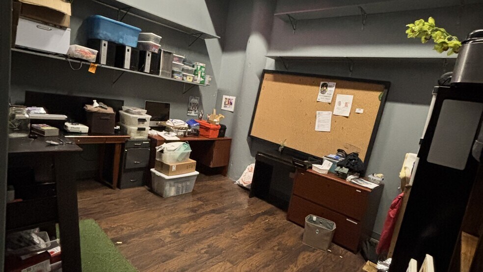 More Photos Of 2014-2036 S Michigan Ave, Chicago Office Residential For Lease