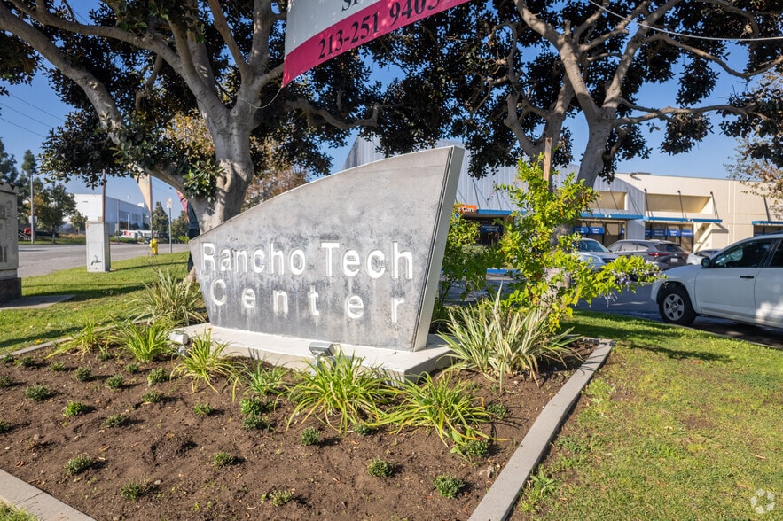 Primary Photo Of 901 W Victoria St, Compton Unknown For Lease