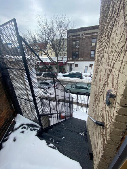 More Photos Of 1159 Flatbush Ave, Brooklyn General Retail For Lease