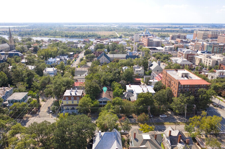 More Photos Of 14 S 5th Ave, Wilmington Office For Sale