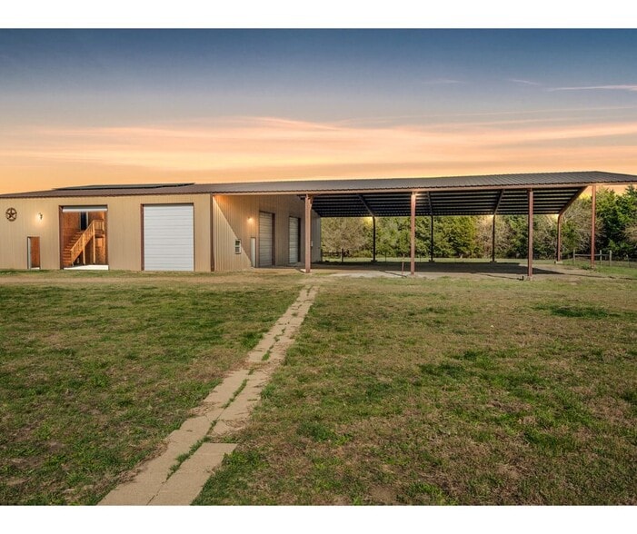 More Photos Of 12488 Eastline Rd, Trenton Specialty For Sale