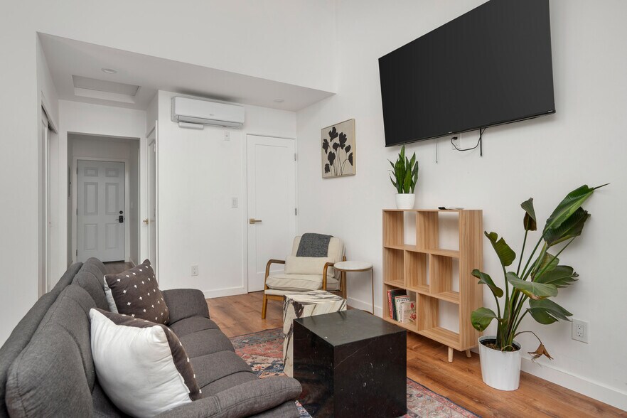 More Photos Of 8430 Wiley Post Ave, Los Angeles Multifamily For Sale