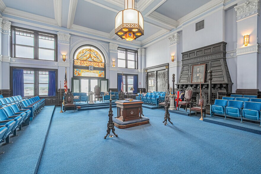 More Photos Of 100 E Bay St, Savannah Lodge Meeting Hall For Sale