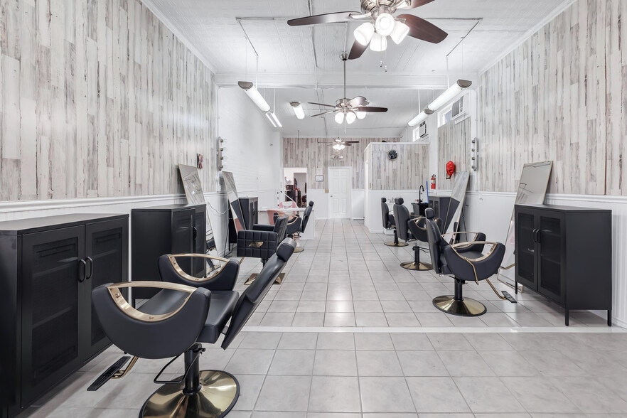 More Photos Of 6 Woodward Ave, Norwalk General Retail For Sale