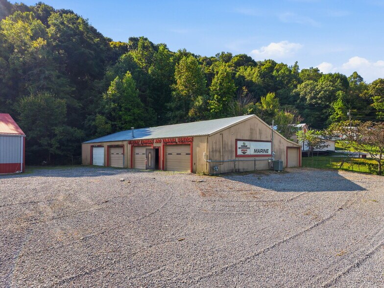 More Photos Of 4095 Highway 11 E, Bluff City Freestanding For Sale