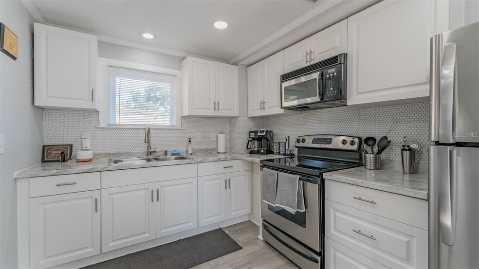 More Photos Of 1668 28th Ave N, Saint Petersburg Multifamily For Sale