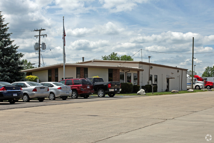 Primary Photo Of 16400 Racho Blvd, Taylor Warehouse For Lease