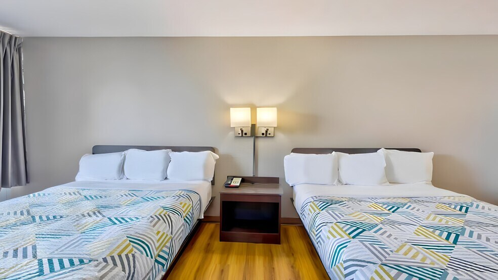 More Photos Of 250 Conicville Rd, Mount Jackson Hotel For Sale