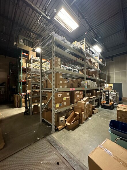 More Photos Of 2120 Howard Dr W, North Mankato Warehouse For Lease