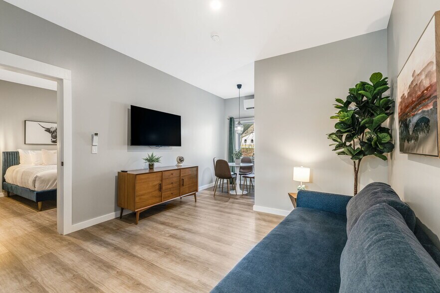 More Photos Of 4102 Soco Rd, Maggie Valley Hotel For Sale