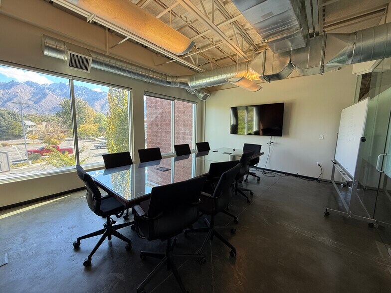 More Photos Of 11339 S 700 E, Sandy Office For Sale