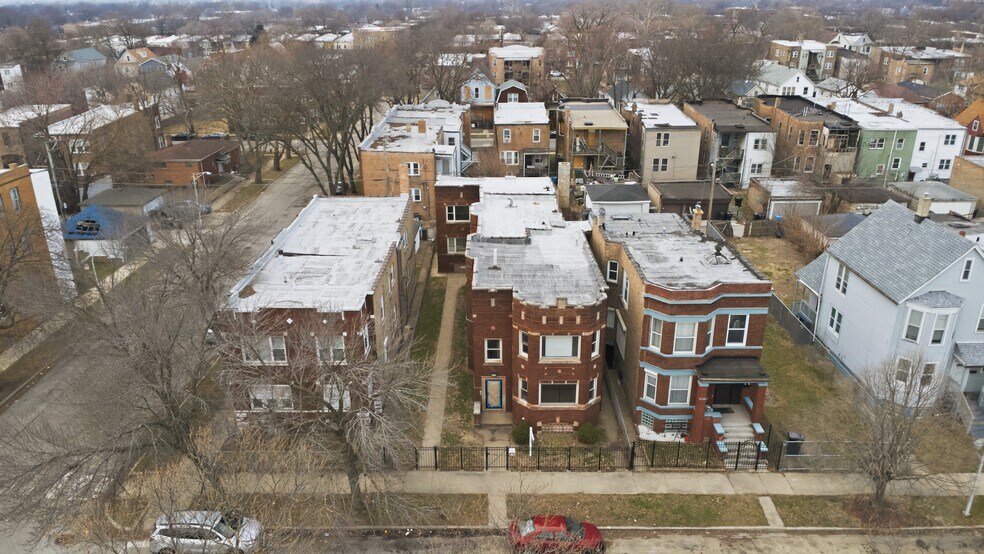 More Photos Of 7352 S Langley Ave, Chicago Apartments For Sale