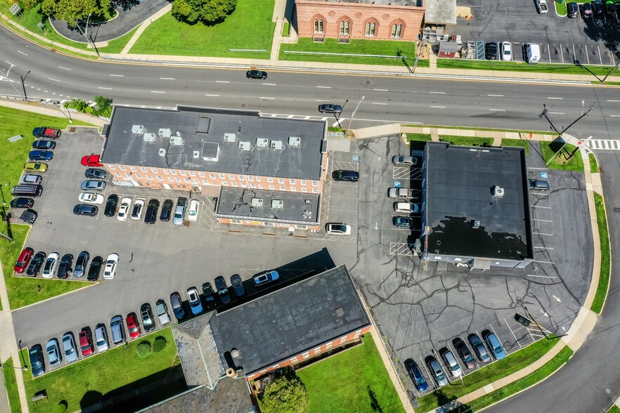 More Photos Of 370 Memorial Pkwy, Phillipsburg Storefront Retail Office For Sale