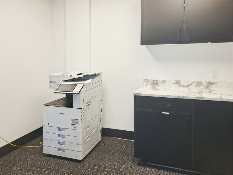 More Photos Of 774 Main St, Moncton Coworking Space