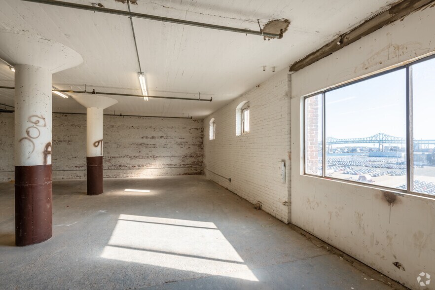 Photo of 6th Floor Ste 616