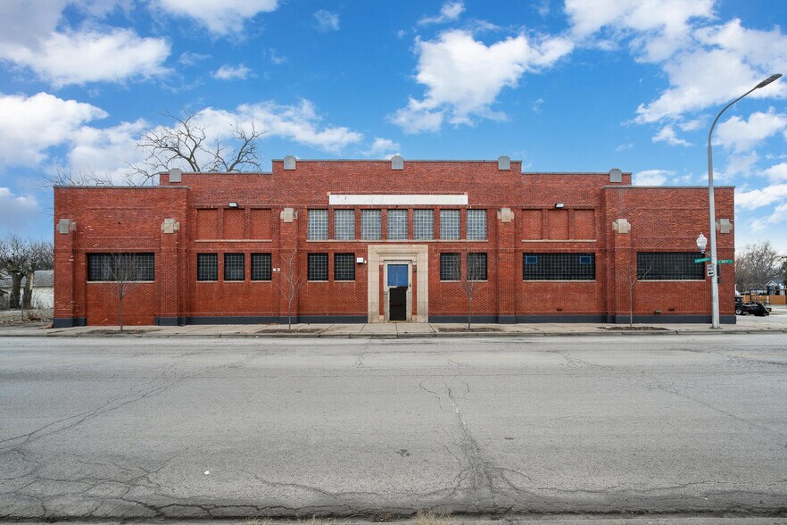 Primary Photo Of 1423 W 59th St, Chicago Warehouse For Lease