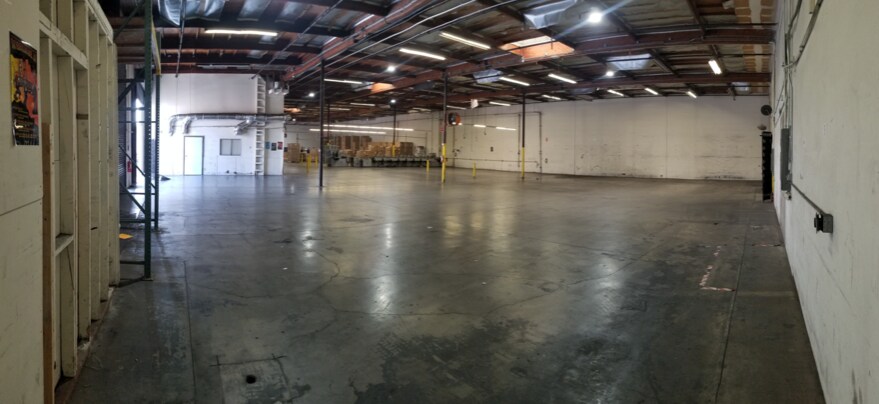 More Photos Of 13110 S Avalon Blvd, Los Angeles Warehouse For Lease