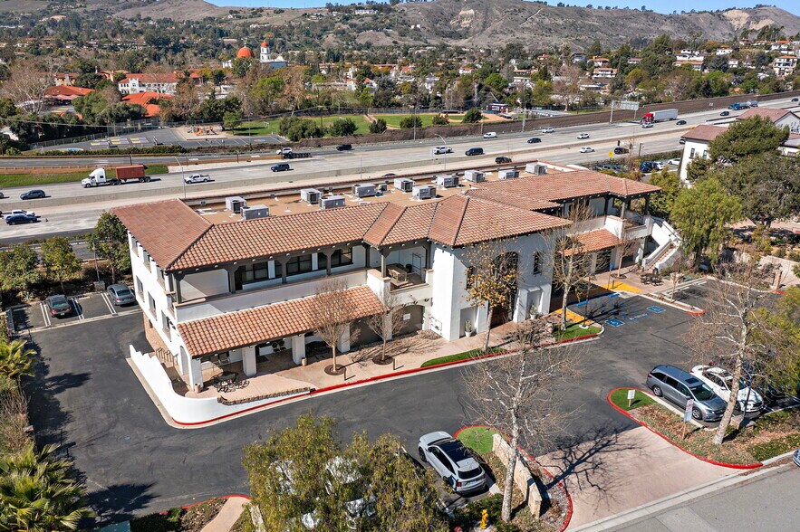 More Photos Of 31601 Avenida Los Cerritos Rd, San Juan Capistrano Office For Lease