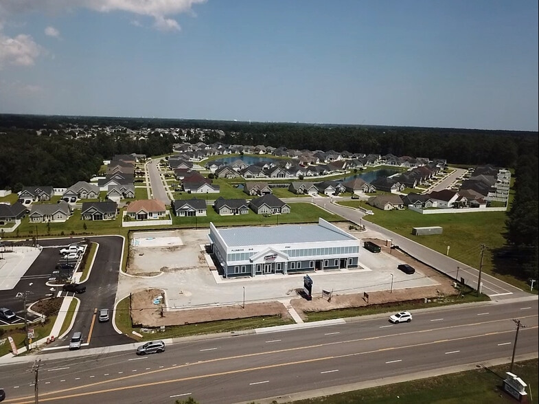 More Photos Of 4512 Dick Pond Rd, Myrtle Beach Flex For Lease