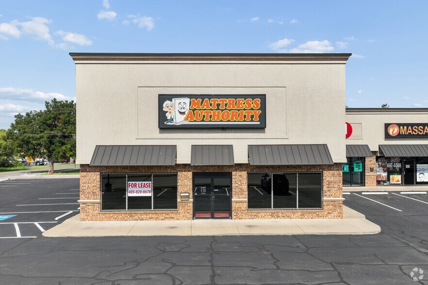 More Photos Of 601-617 S Broadway, Edmond General Retail For Lease