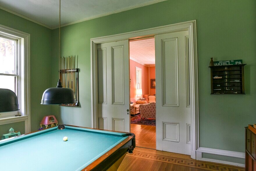 More Photos Of 827 Philadelphia Ave, Chambersburg Specialty For Sale